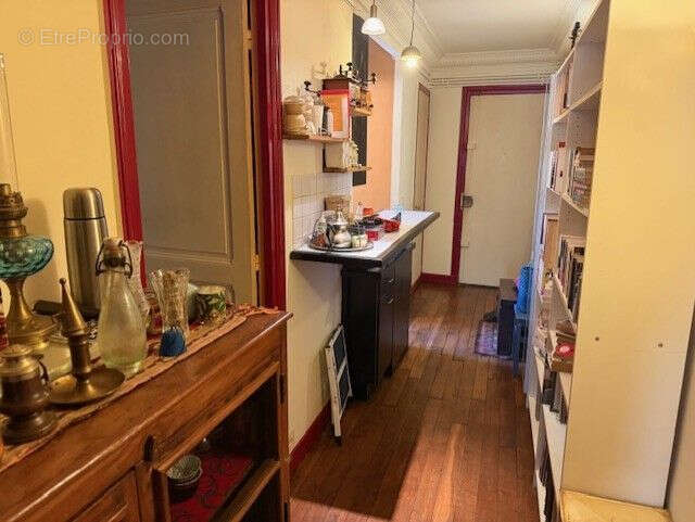 Appartement à PARIS-18E