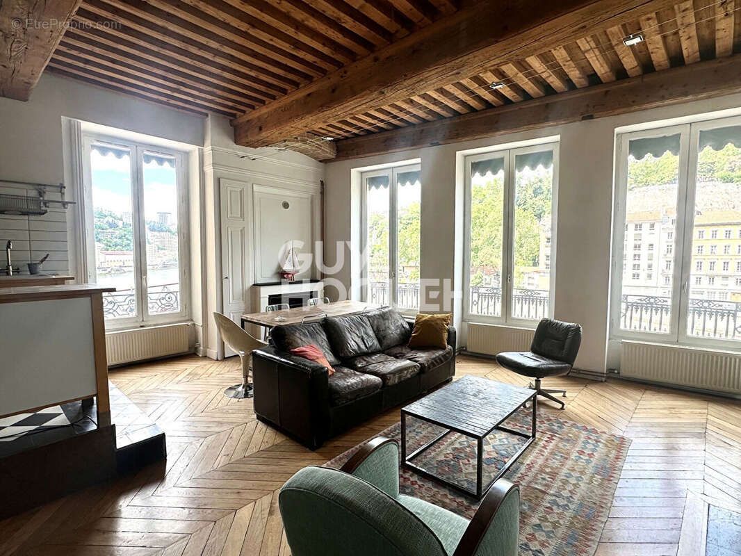 Appartement à LYON-5E
