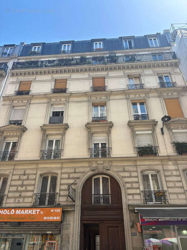Appartement à PARIS-18E