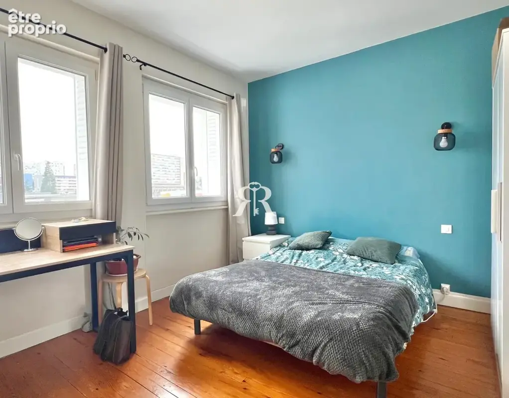 À vendre - Appartement T5 traversant de 82 m2 avec cave - Dernier étage - photo 5
