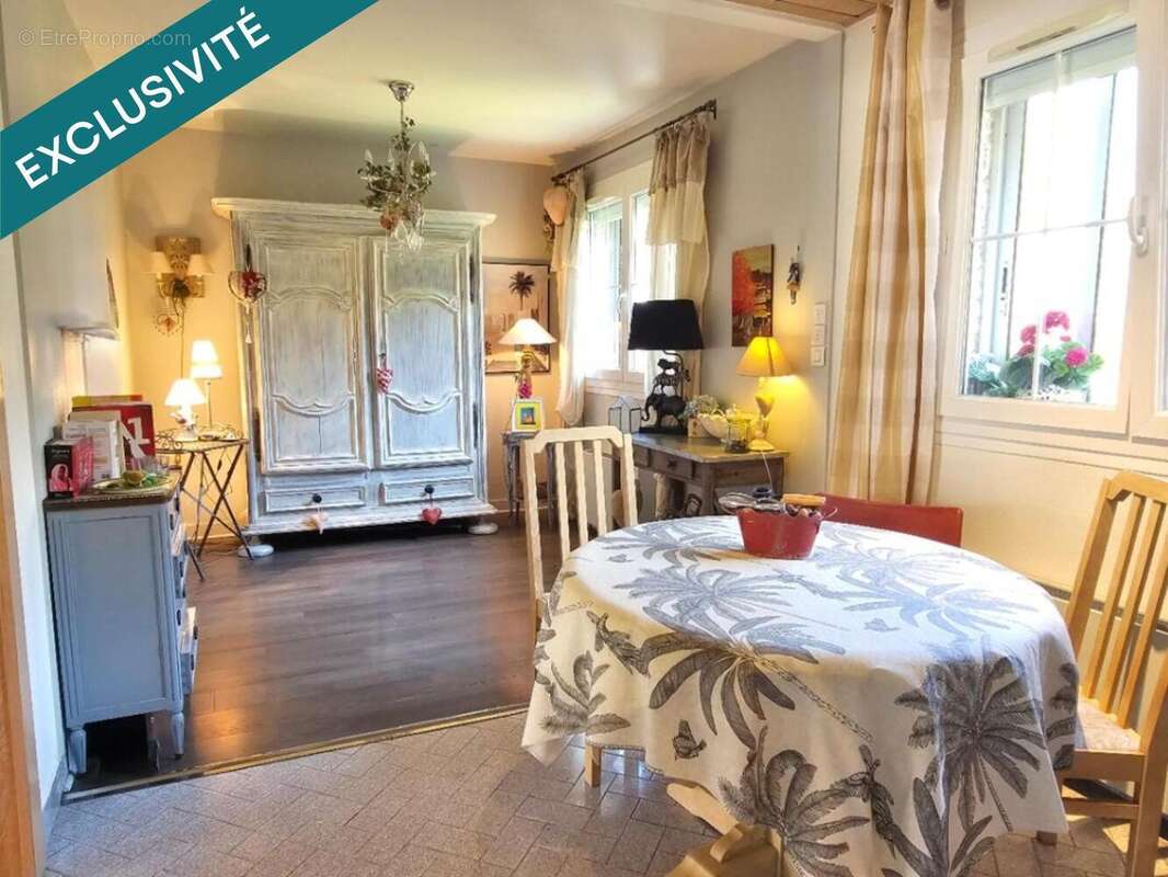 Photo 9 - Maison à MONTFERRAND-LE-CHATEAU