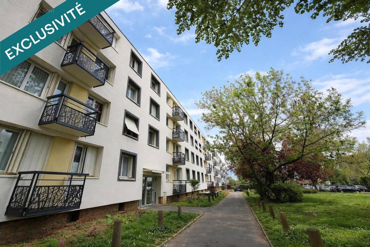 Photo 1 - Appartement à RIS-ORANGIS