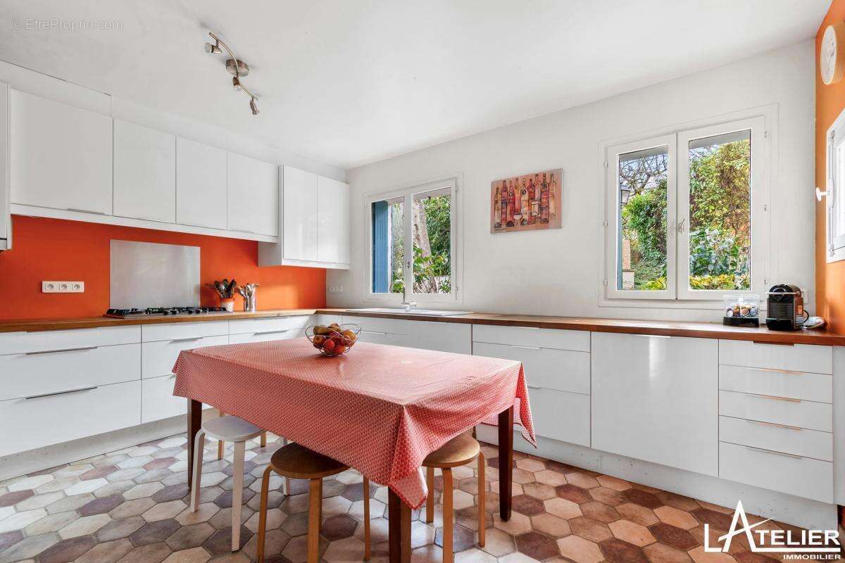 Maison à SAINT-GERMAIN-EN-LAYE