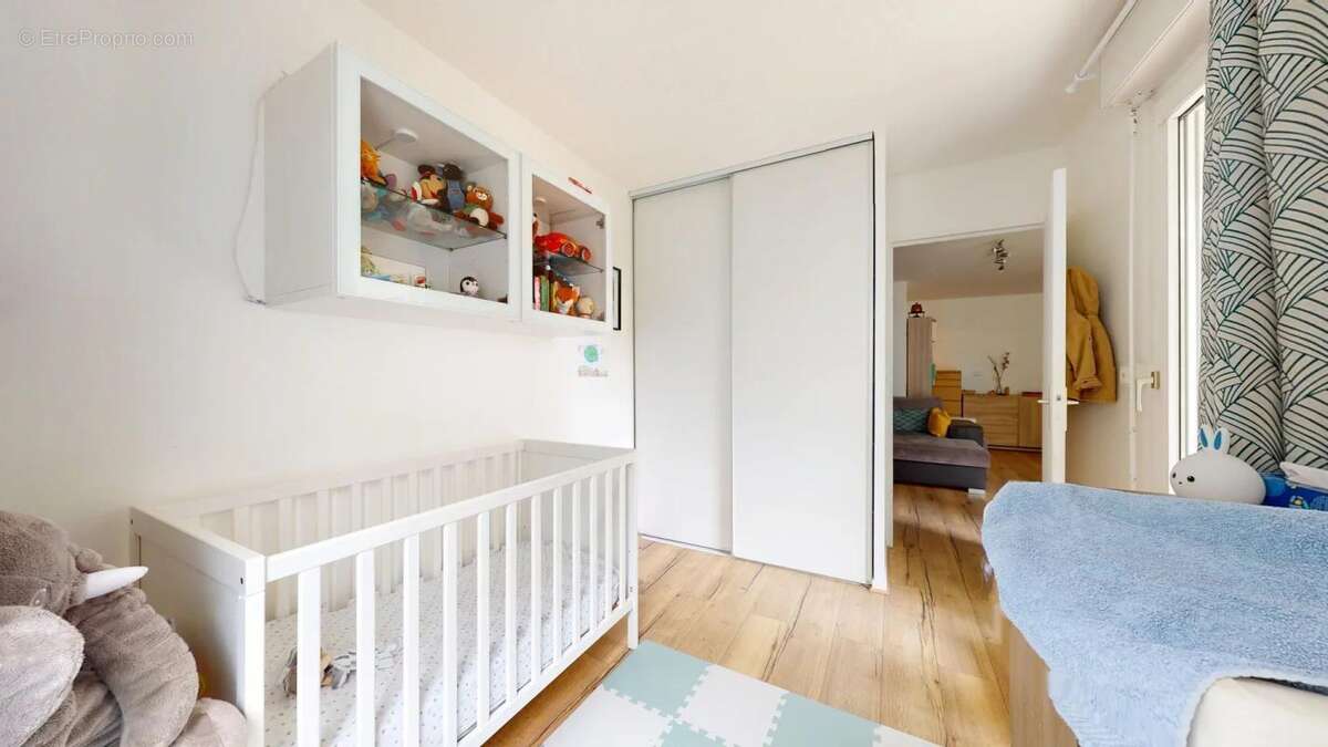 Appartement à MONTIGNY-LE-BRETONNEUX