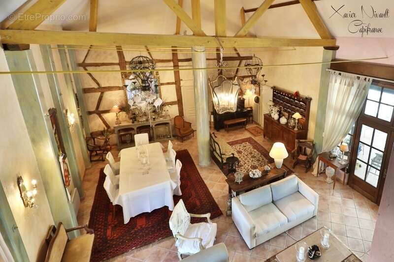 Maison à MONTPONT-EN-BRESSE