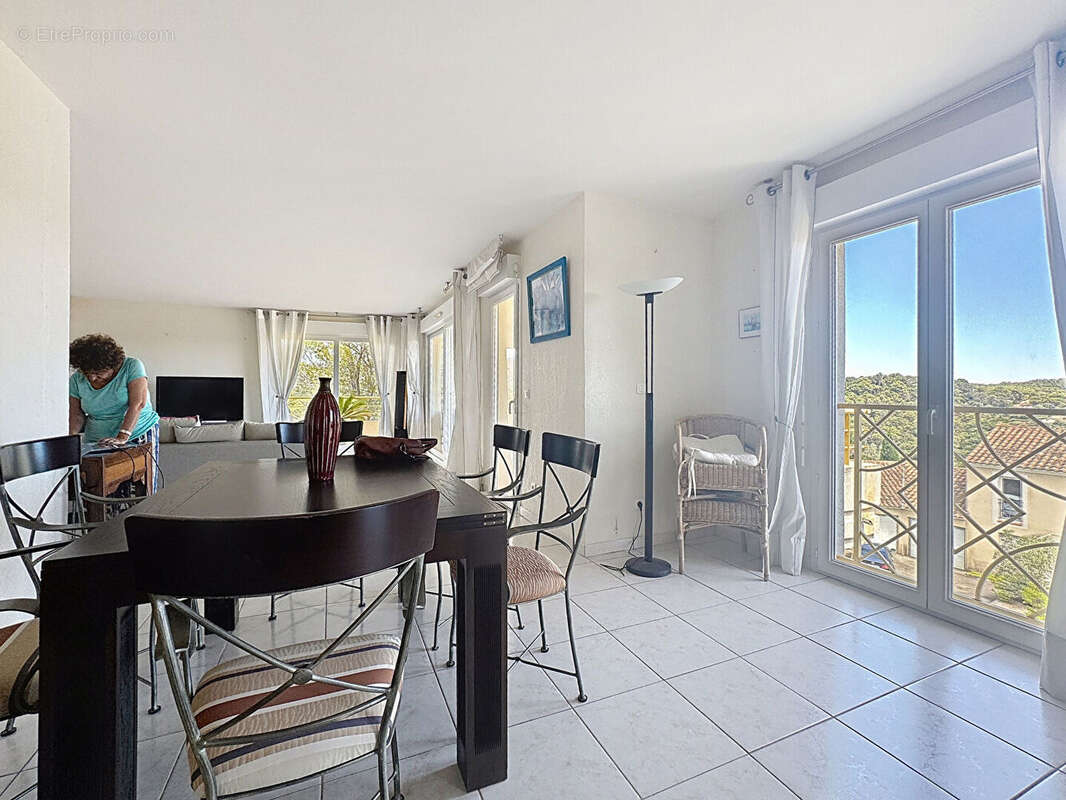 Appartement à SAINT-RAPHAEL
