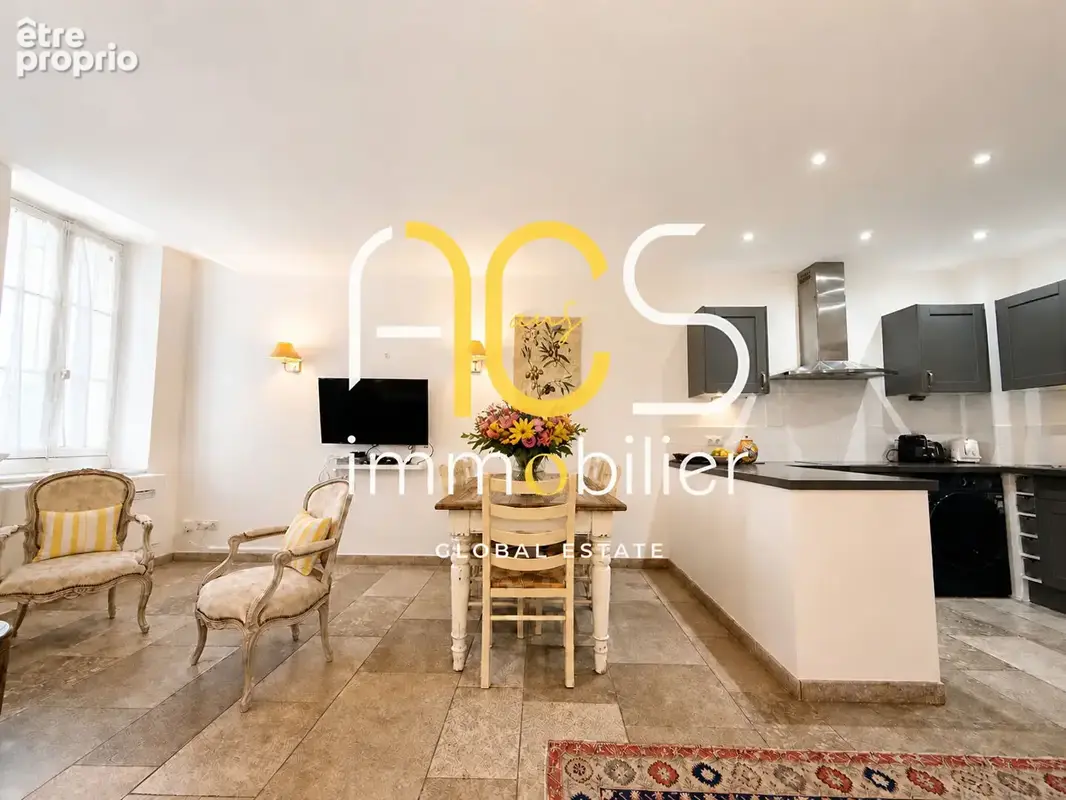 Appartement 3 pièces 62 m² à vendre - Cannes Le Suquet - photo 4