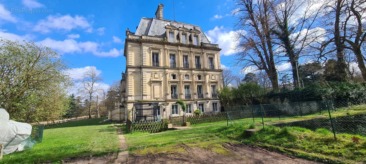 Appartement à BOISSY-SAINT-LEGER
