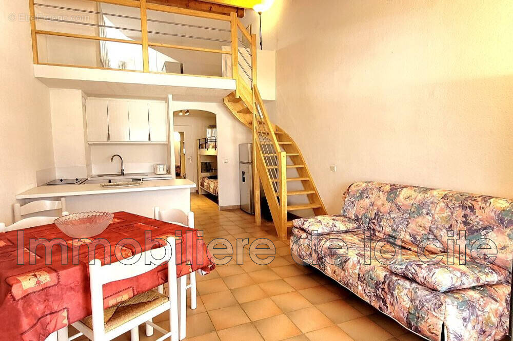 Appartement à GRIMAUD