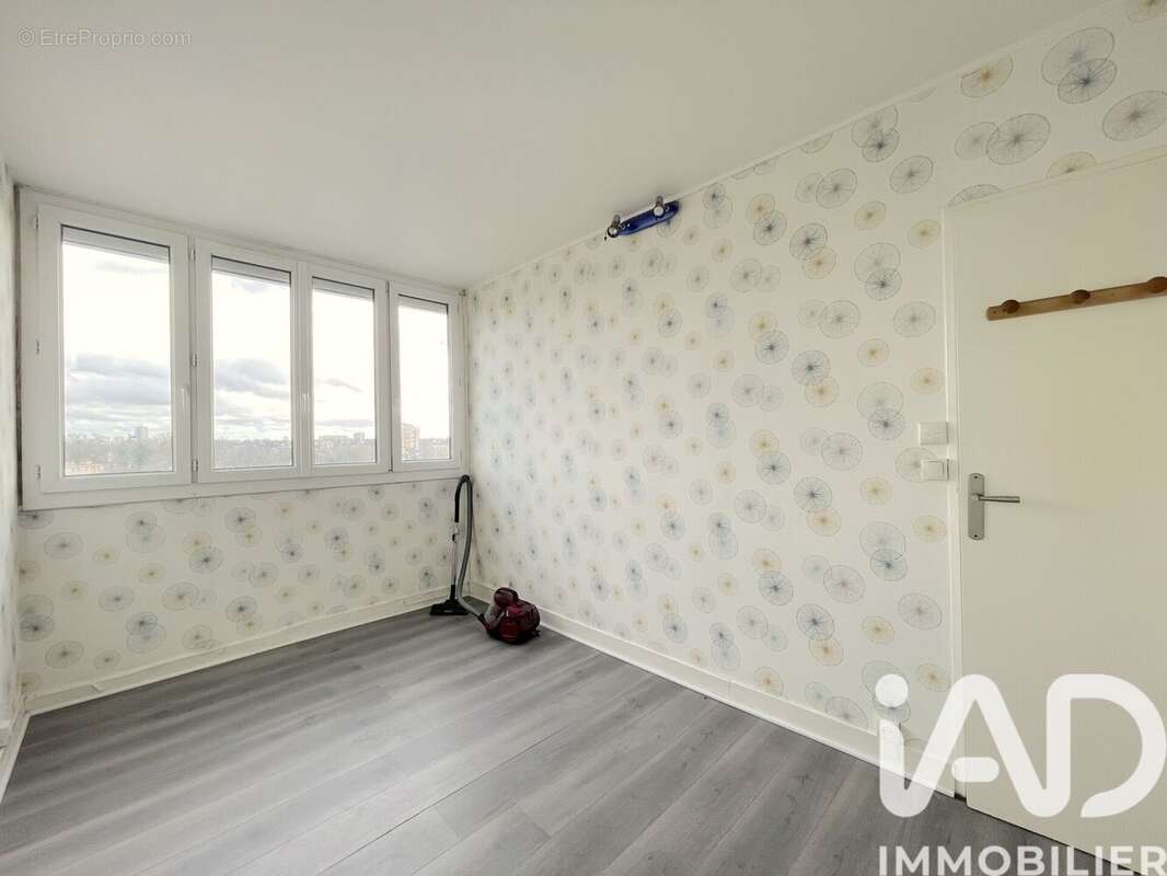 Photo 3 - Appartement à SAVIGNY-SUR-ORGE