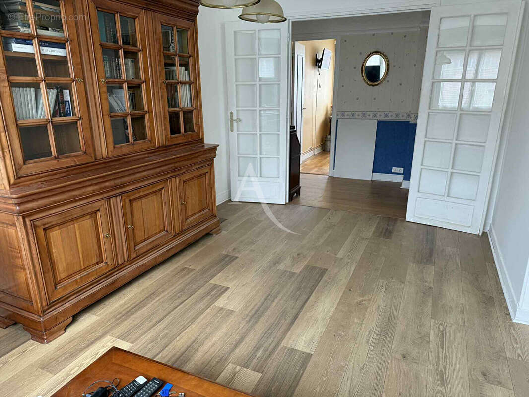 Appartement à CHATILLON