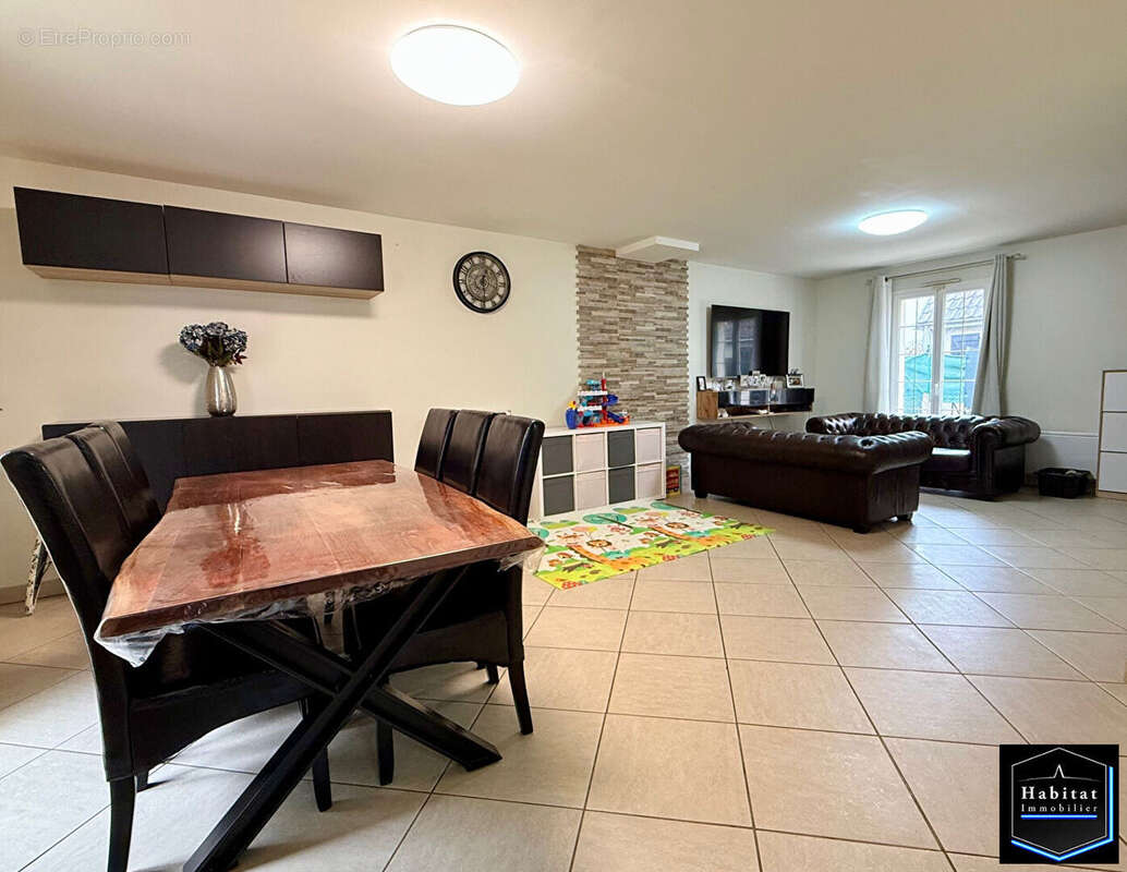 Maison à LAGNY-LE-SEC