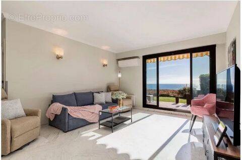 Appartement à ROQUEBRUNE-CAP-MARTIN