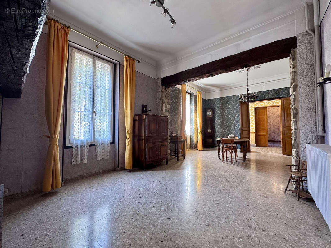 Le centre-ville à pied pour cette très belle maison - photo 11