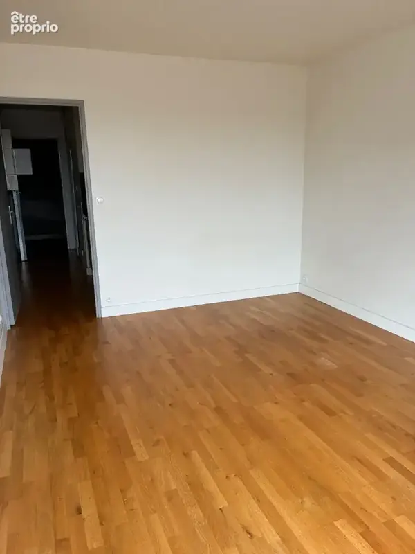 A vendre- quartier  bordeaux sainte-croix studio lumineux - photo 4