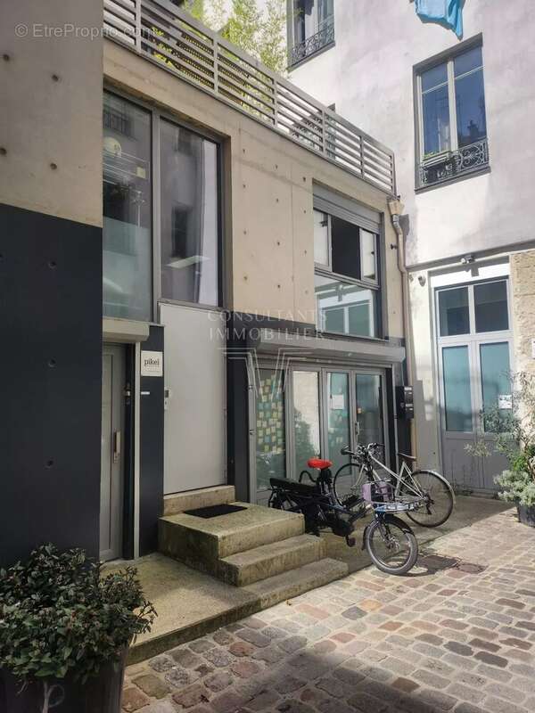 Appartement à PARIS-11E