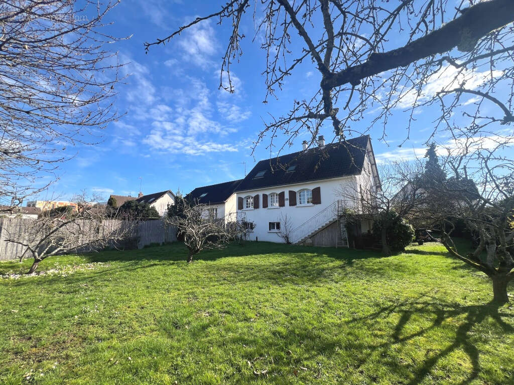 Maison à SENS