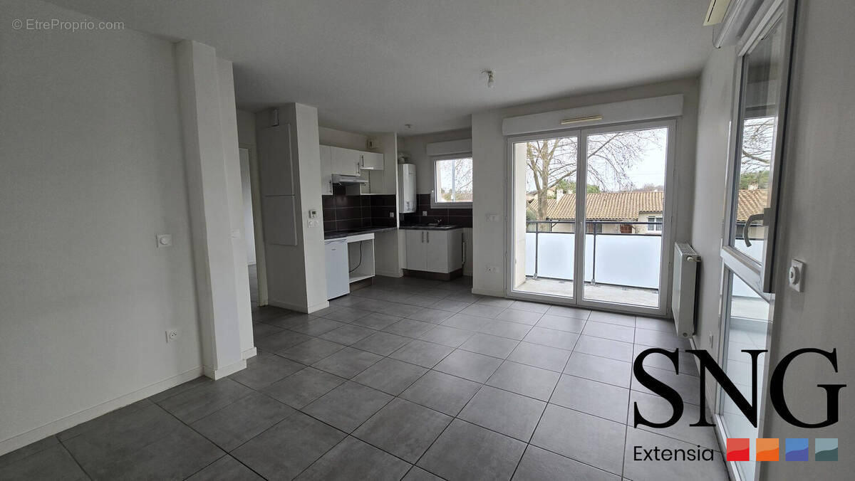 Appartement à ROQUES