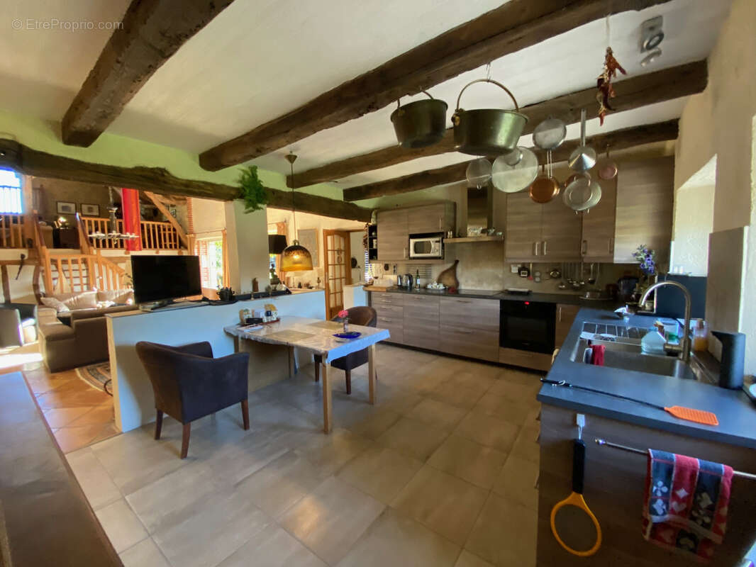 Maison à PESCADOIRES