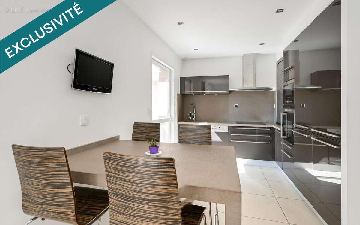 Photo 3 - Maison à MASSIEUX