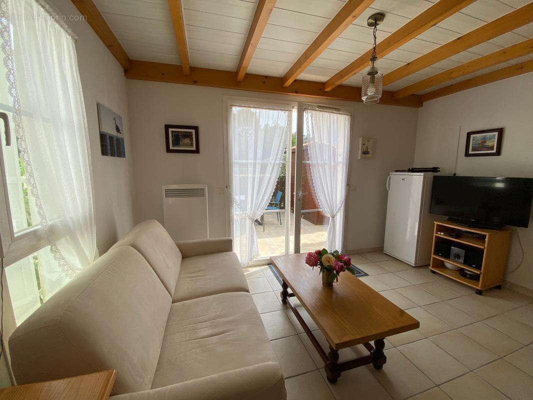 Maison à LES MATHES