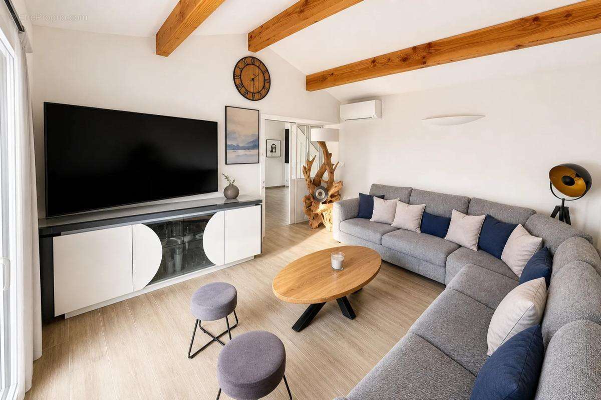 Maison à FONS