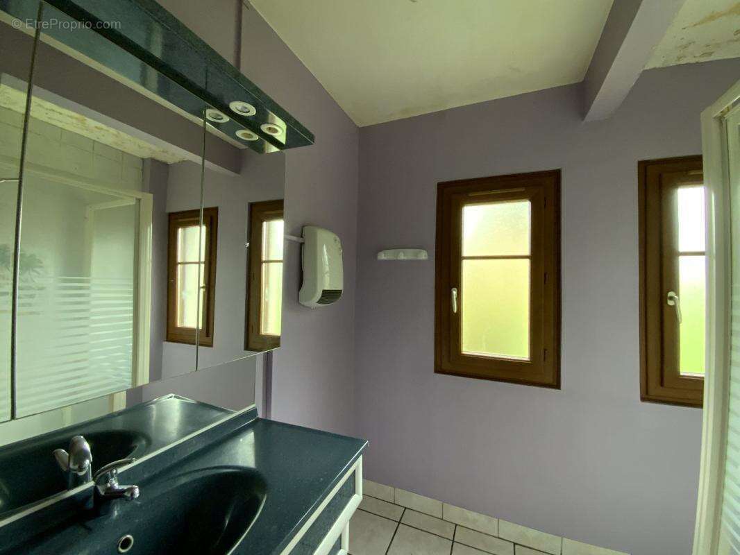 Maison à BUSSIERE-SAINT-GEORGES