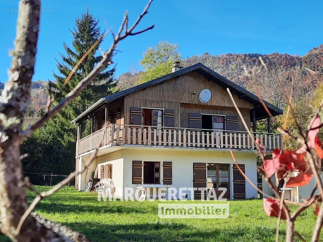 Maison à SAINT-JEOIRE