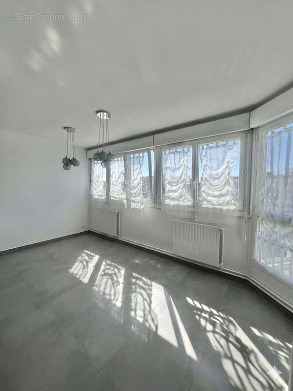 Appartement à BAGNOLET