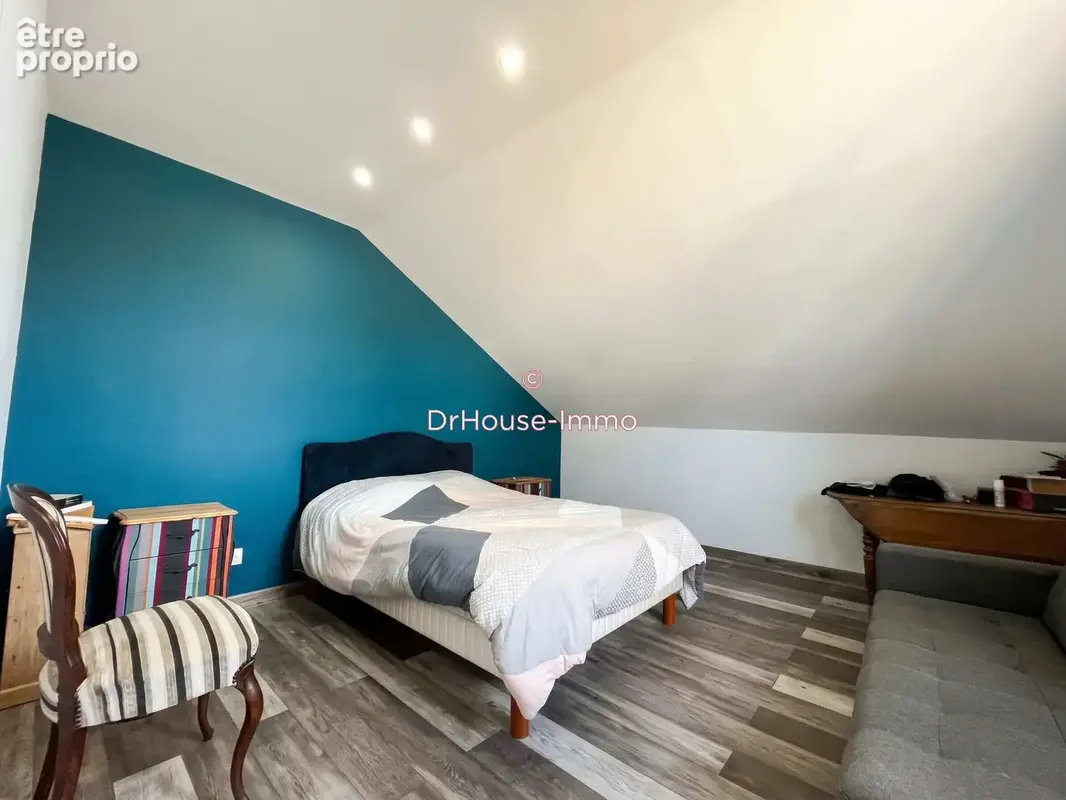 Maison 5 pièces 146 m² à vendre à Saint-Cyr (86130) - photo 7