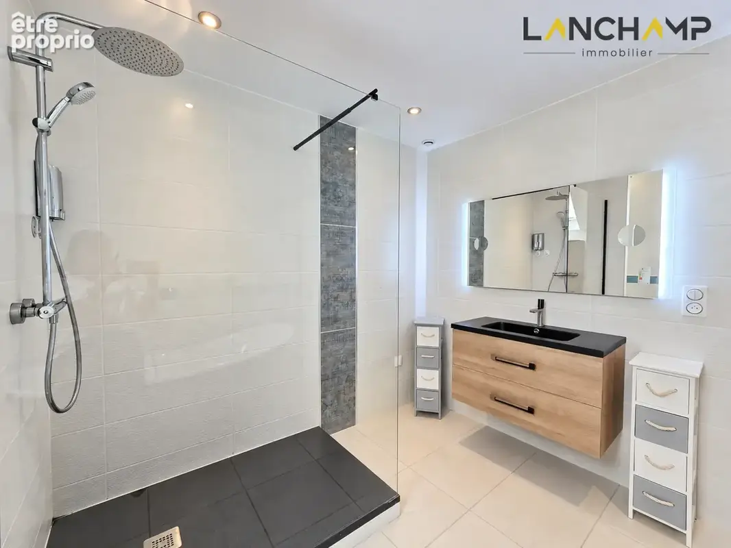 ANGLEFORT Maison de village avec studio indépendant et extérieurs - photo 5