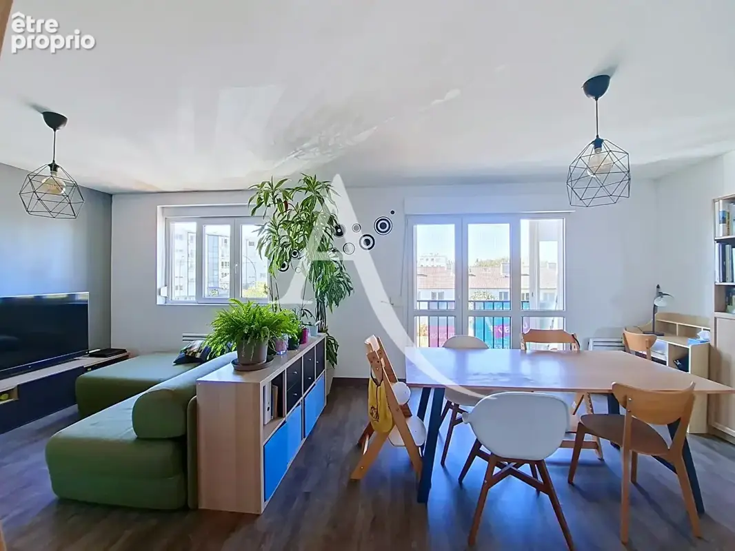 À vendre  massy gravier appartement 4 pièces avec véranda, box et cave - photo 3