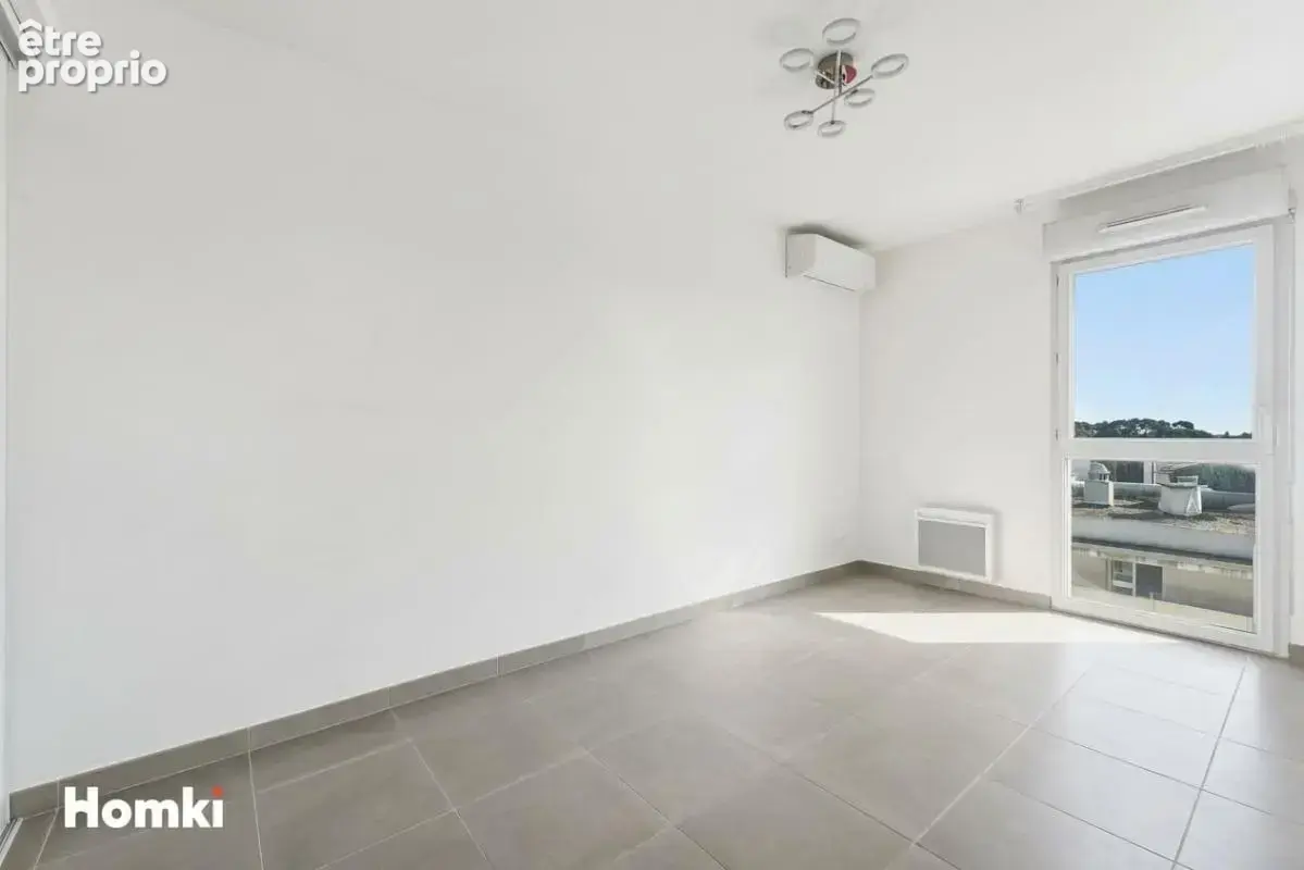 Antibes – Dernier étage – Duplex 4 pièces lumineux avec grande terrasse et double garage fermé - photo 9