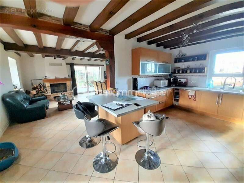 Maison à MIGNIERES