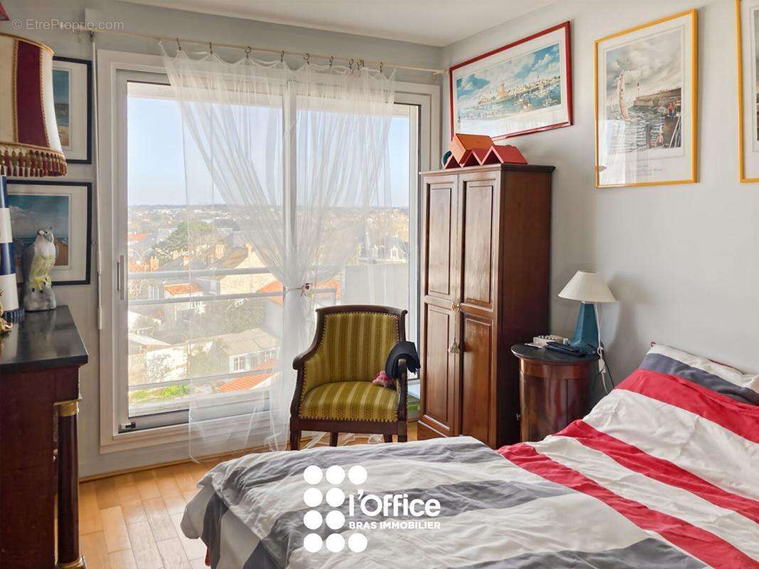 Les Sables d'Olonne, Appartement T2 - centre ville - vue de Mer - photo 4