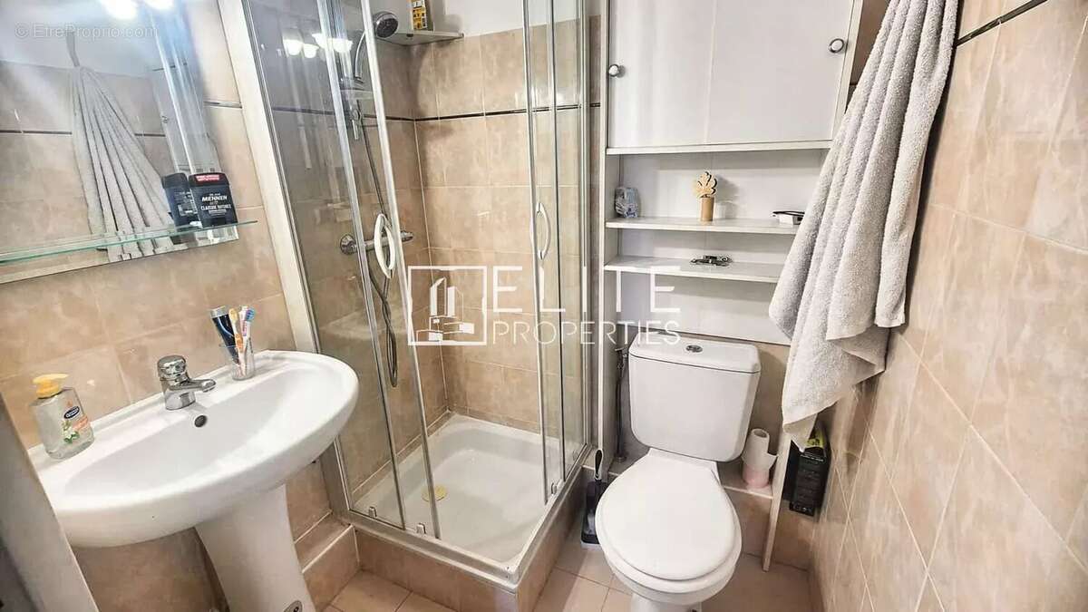 Appartement à LE CANNET