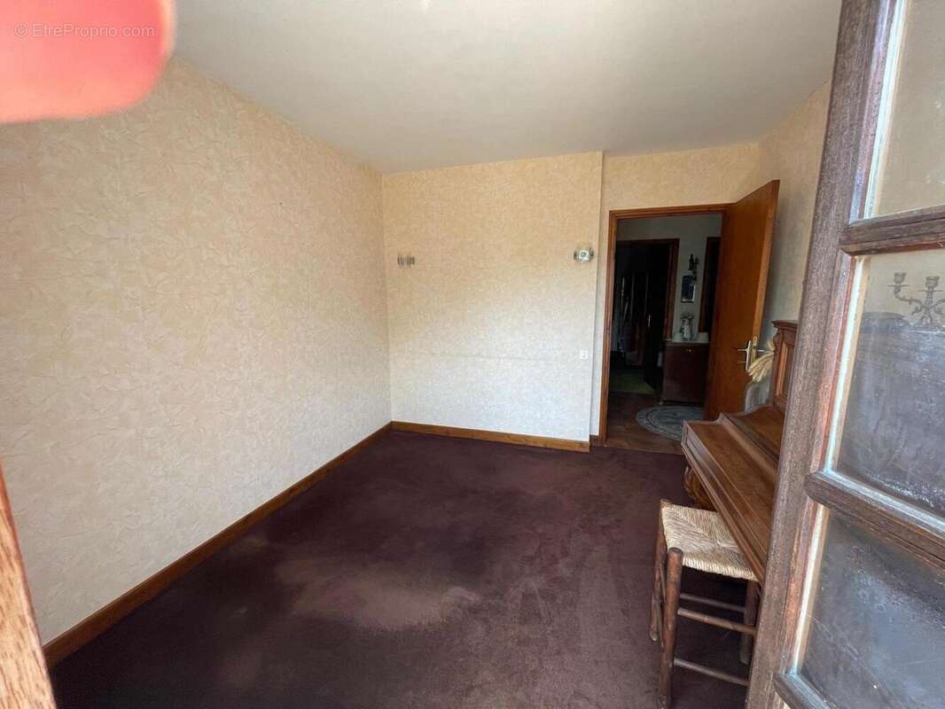 Maison 102 m² à Le Montat  - photo 5