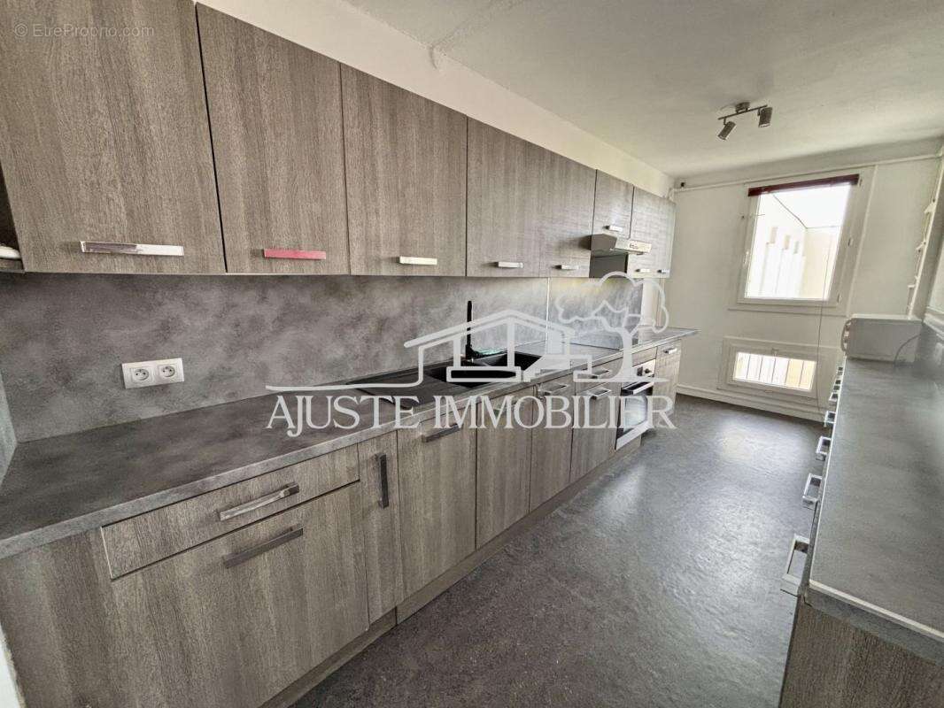 Appartement à MARIGNANE