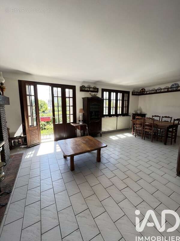 Photo 3 - Maison à TREMBLAY-EN-FRANCE