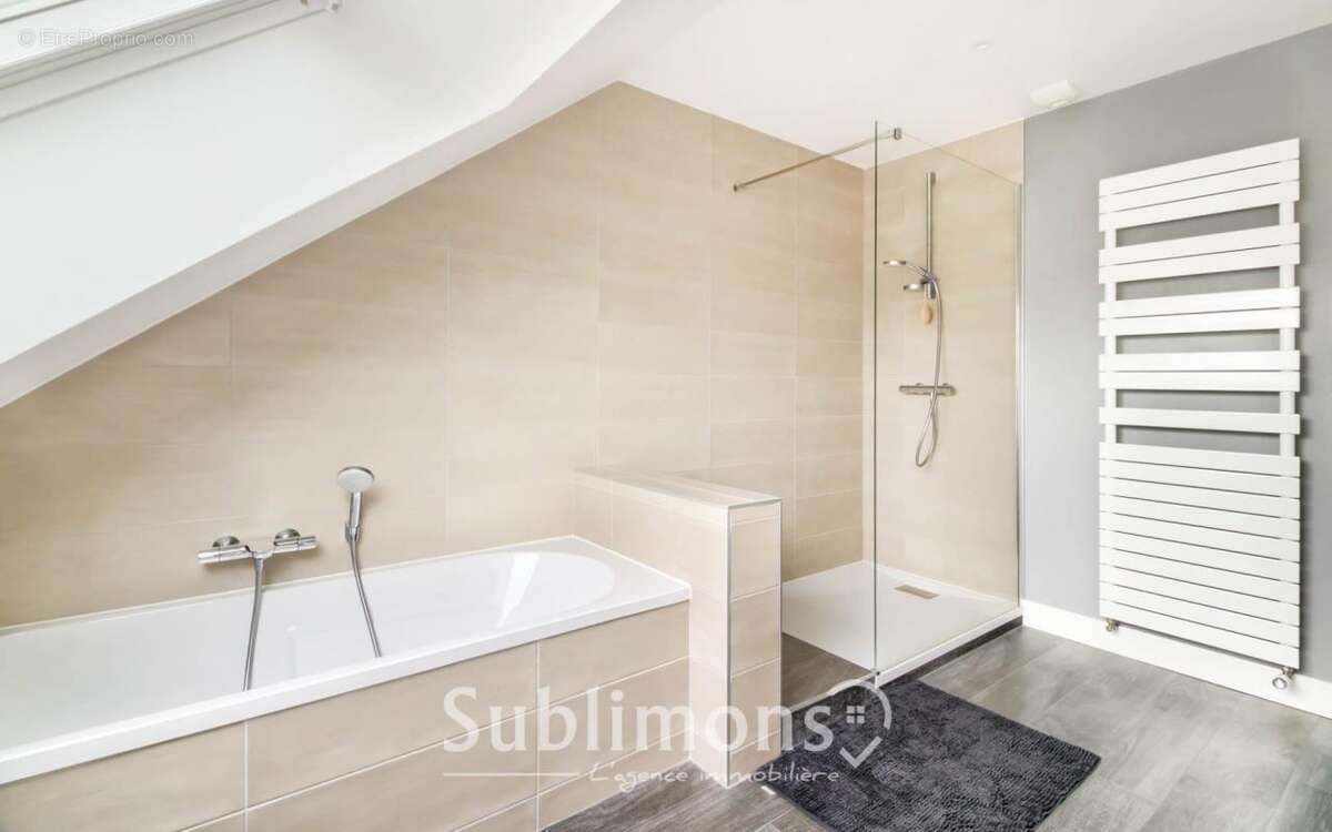 Maison à NORT-SUR-ERDRE