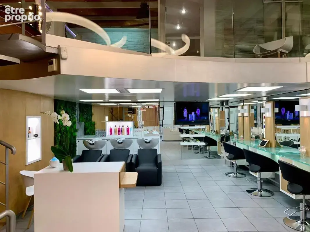 A vendre - marseille 6ᵉ – fonds de commerce – emplacement premium - photo 2