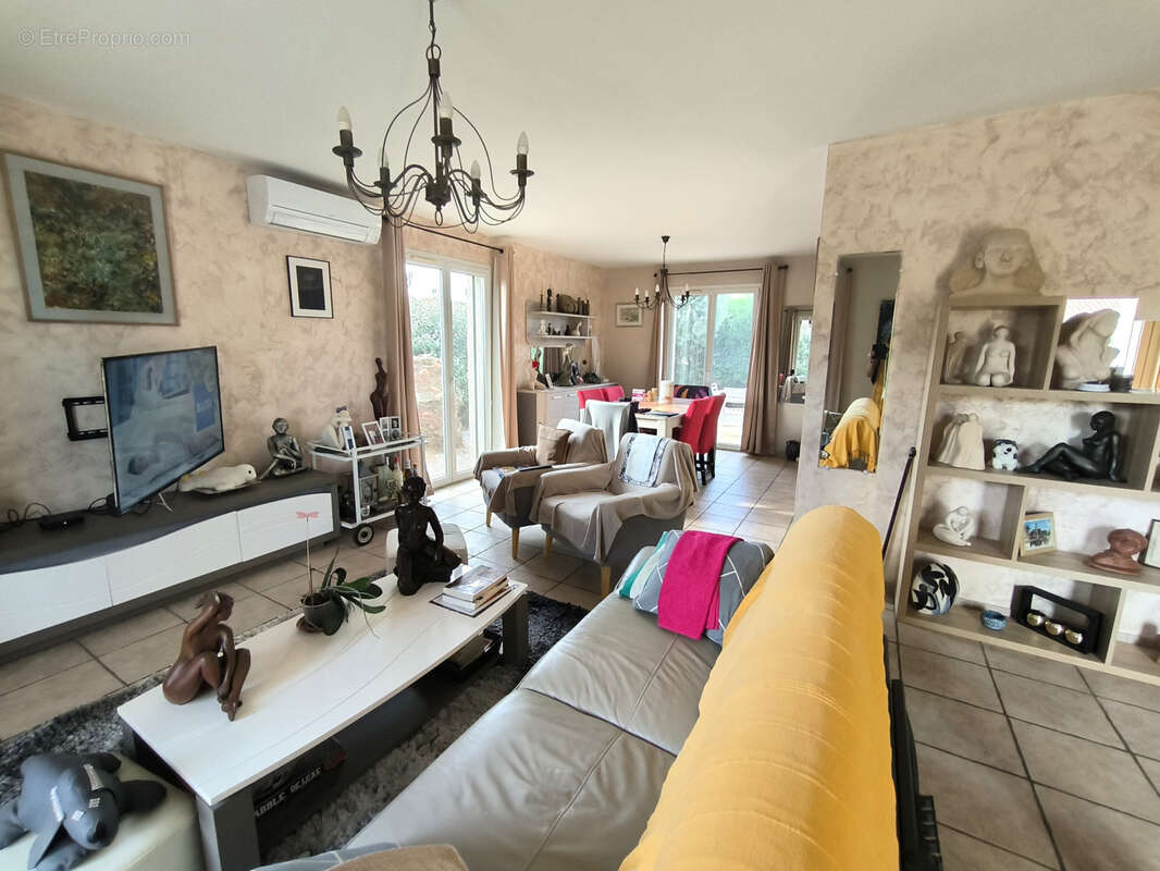 Maison à SAINT-HIPPOLYTE