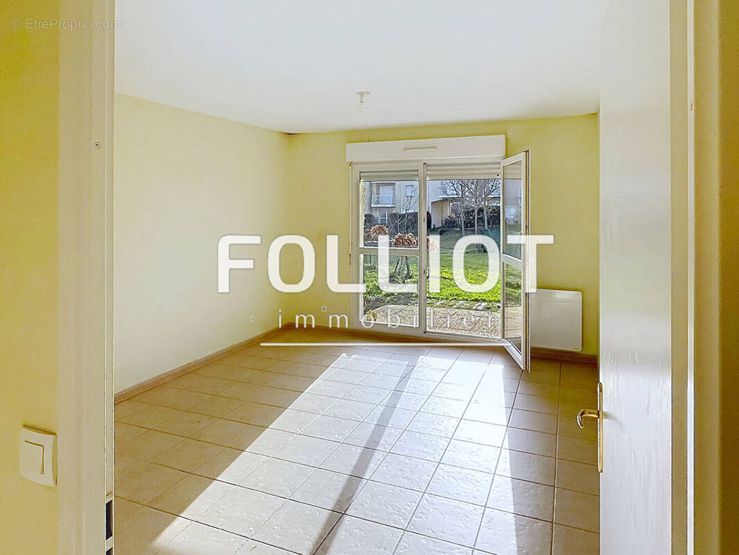 Appartement à PORT-EN-BESSIN-HUPPAIN