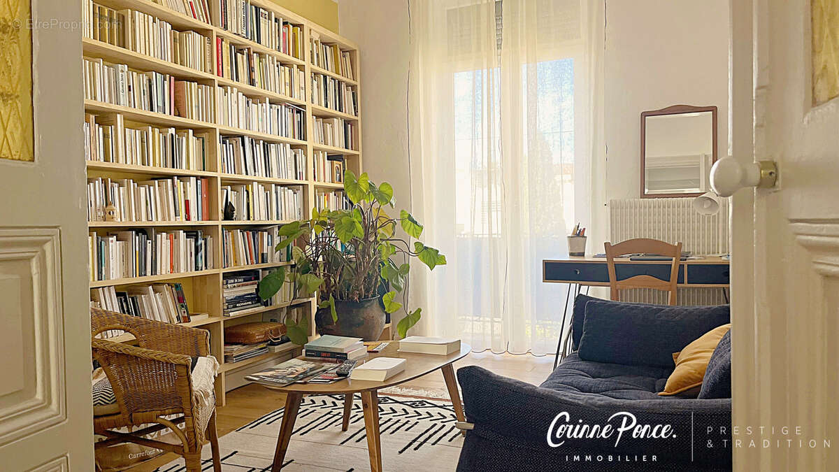 Appartement à NIMES