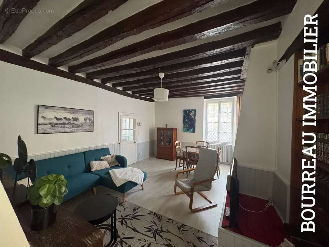 Maison à JOIGNY