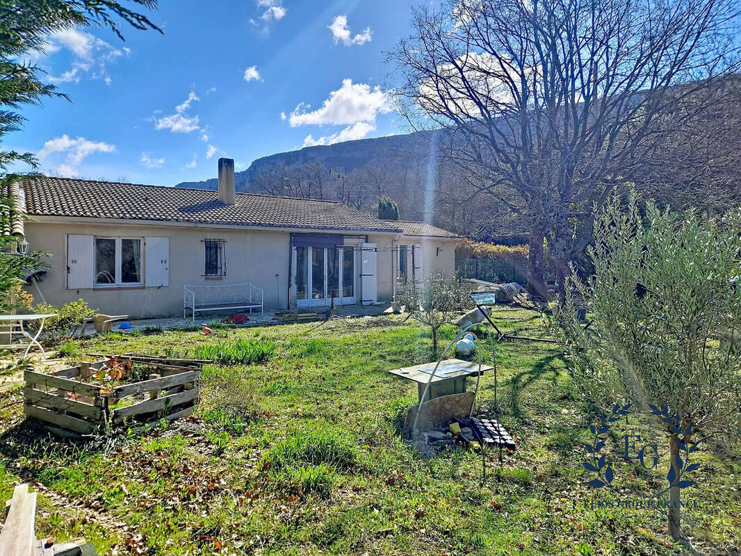 Maison à PLAN-D'AUPS-SAINTE-BAUME
