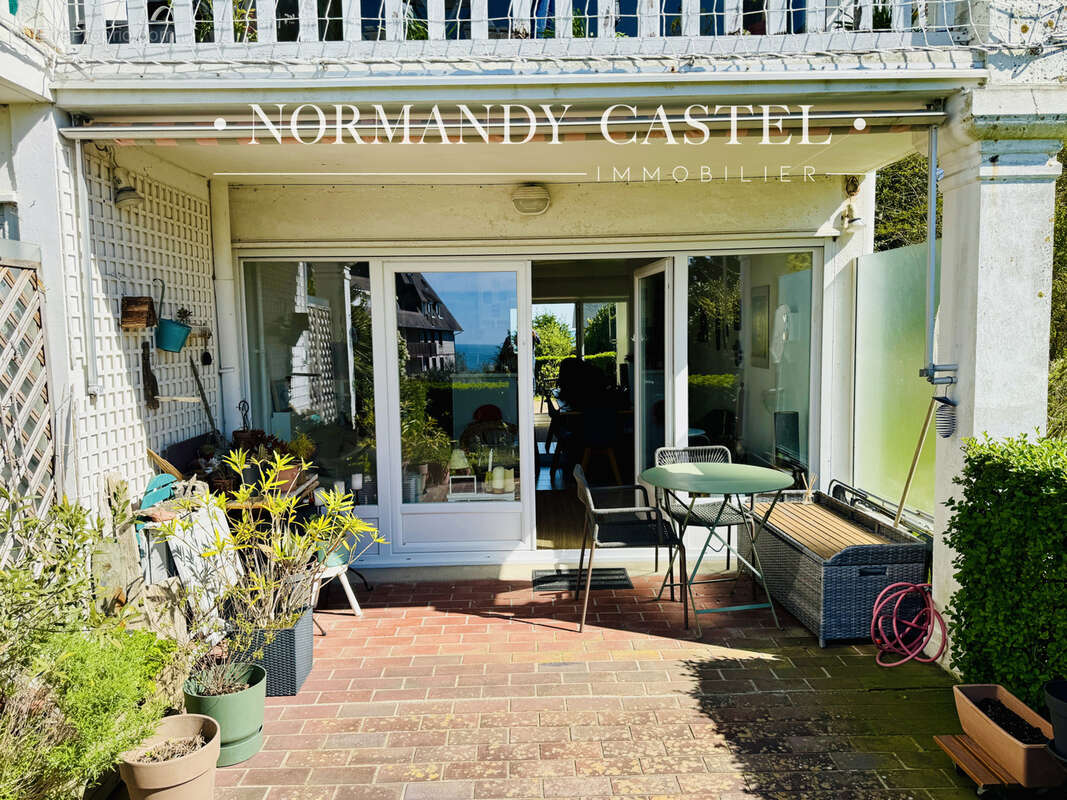 Appartement à TROUVILLE-SUR-MER