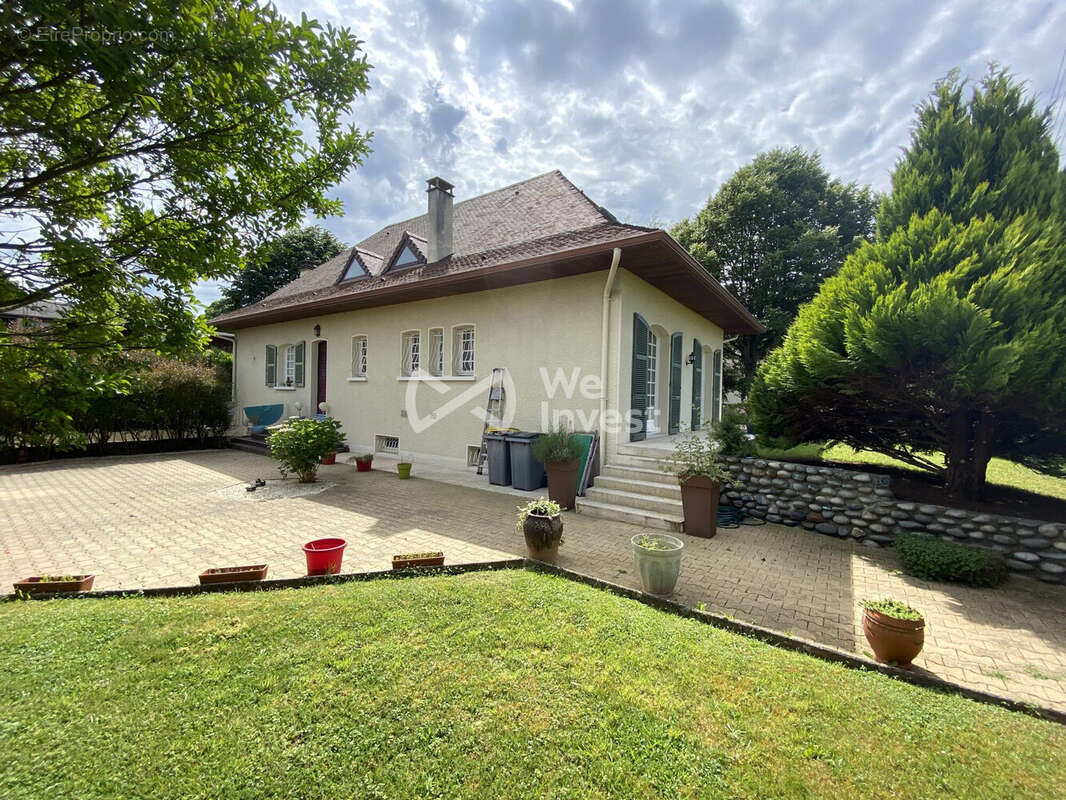 Maison à COARRAZE