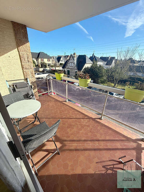 Appartement à OUISTREHAM