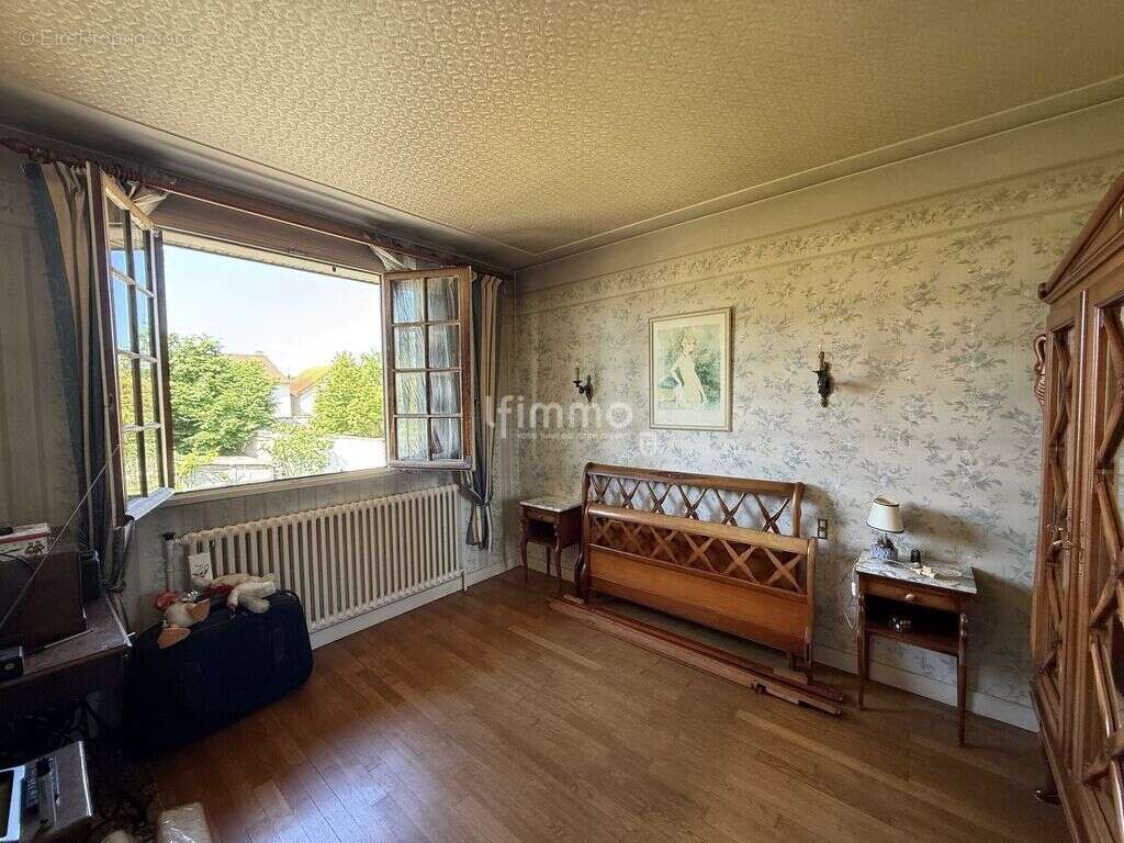 Maison à TREMBLAY-EN-FRANCE